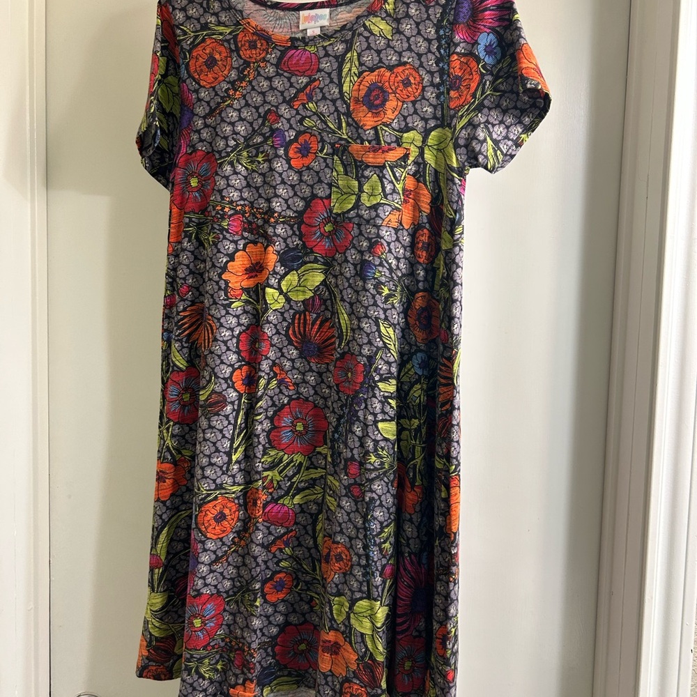 LuLaRoe Red and Orange A-line Maxi Dress with Short Sleeves for Casual Wear
